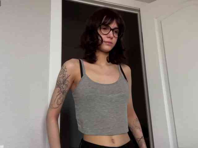Model: DarlenaBoothman