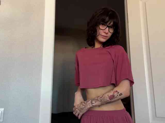 Модель: DarlenaBoothman