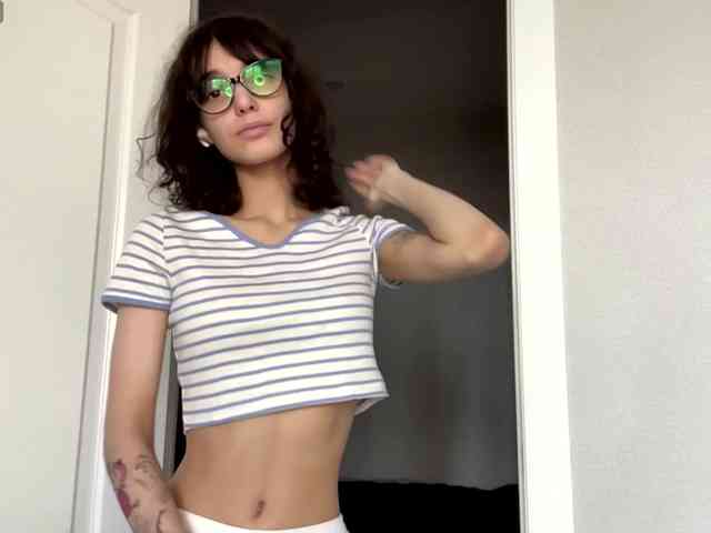 Model: DarlenaBoothman