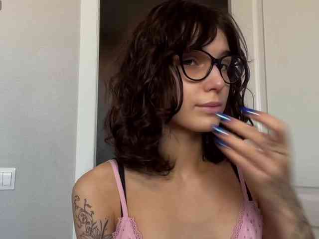 Модель: DarlenaBoothman