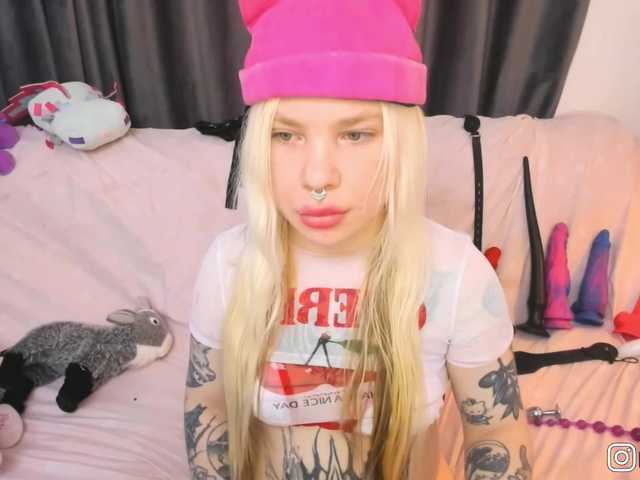 P1nkbutt live cam preview