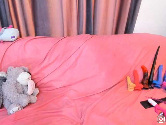 P1nkbutt live cam on BongaCams