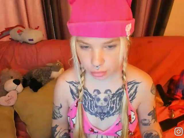 P1nkbutt live cam on BongaCams