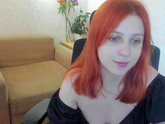 YourOlechka webcam
