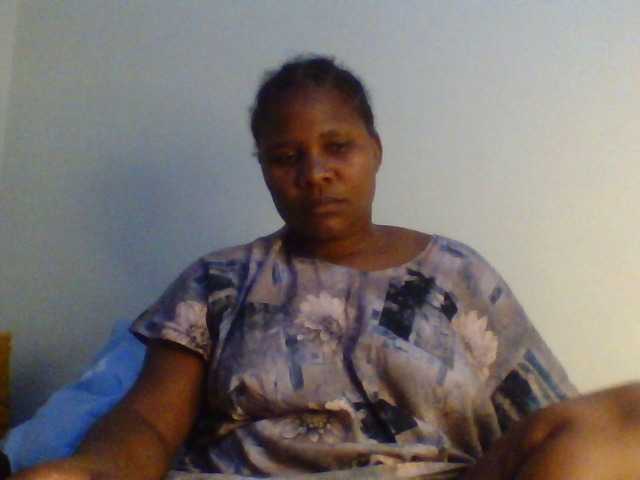 Mweka33 live webcam show