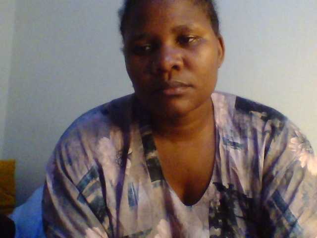 Mweka33 live webcam show