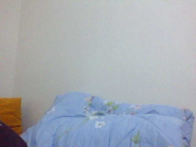 Mweka33 live cam on BongaCams