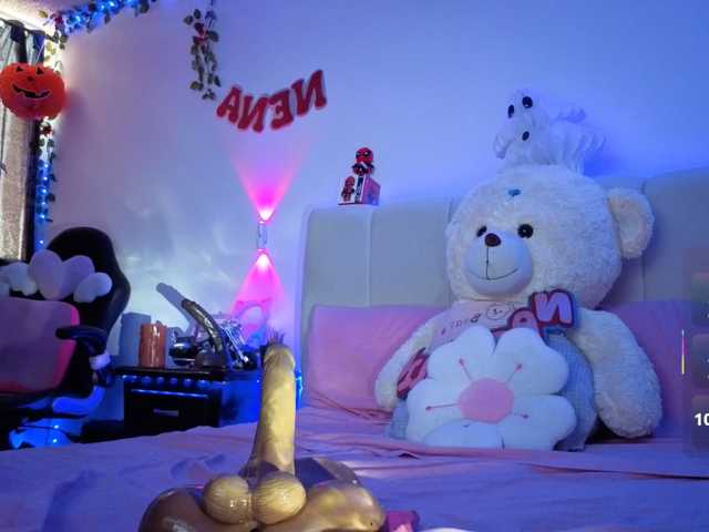 almendra08 live cam on BongaCams