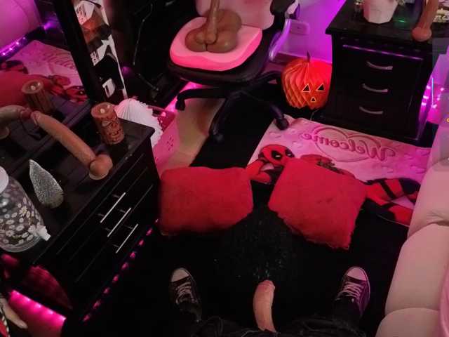 almendra08 live cam on BongaCams