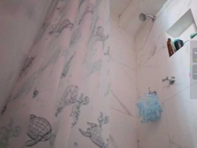 almendra08 live cam on BongaCams