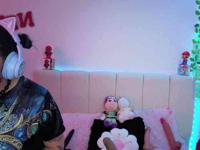 almendra08 webcam