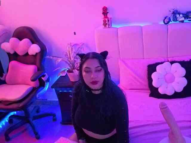 almendra08 webcam