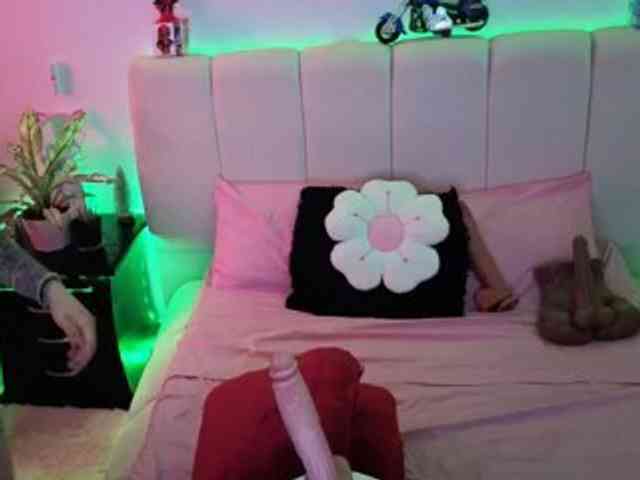 almendra08 webcam