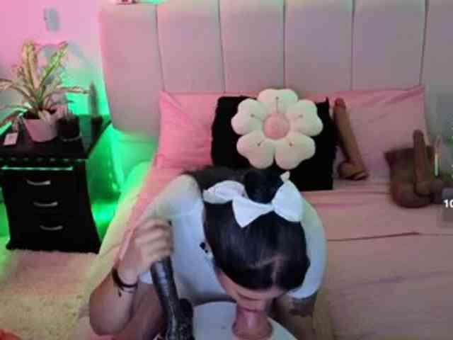 almendra08 webcam