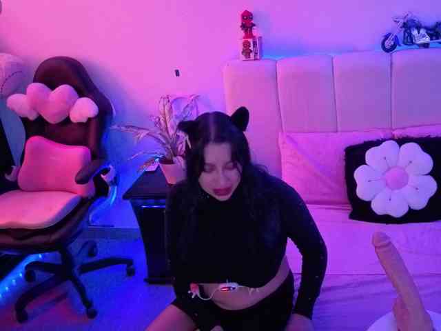 almendra08 webcam