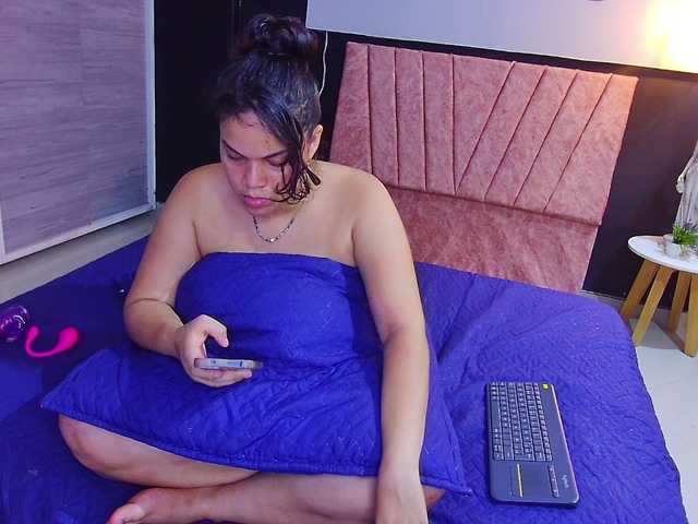 Preview of scarlett--joness