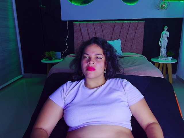 scarlett--joness