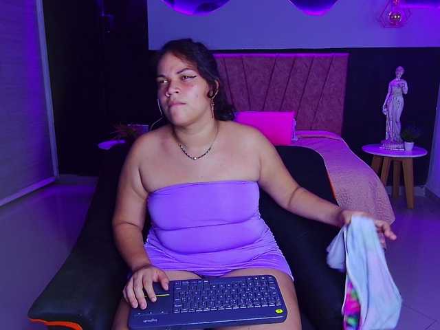 Preview of scarlett--joness