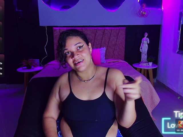 scarlett--joness