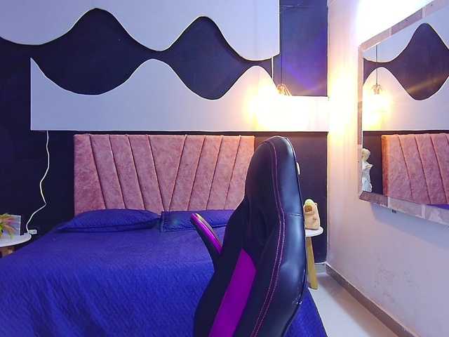 Preview of scarlett--joness