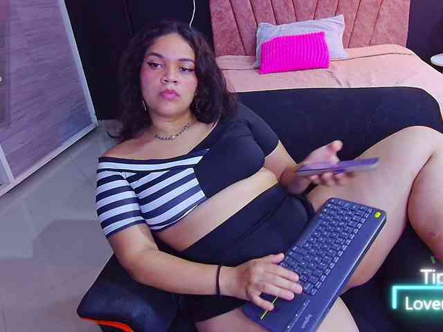 scarlett--joness webcam