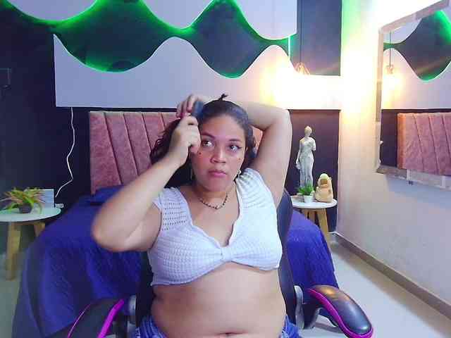 scarlett--joness webcam