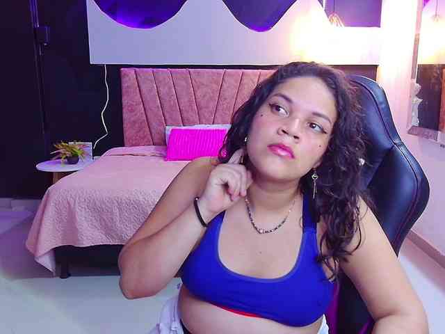 scarlett--joness webcam