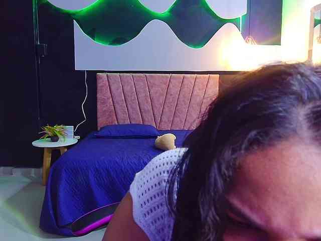 scarlett--joness webcam