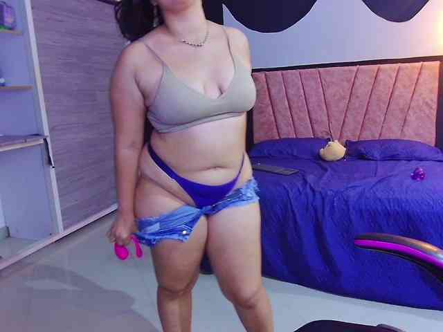 scarlett--joness webcam