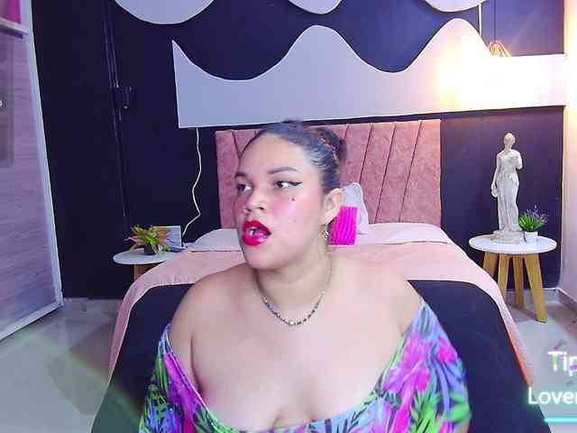 scarlett--joness