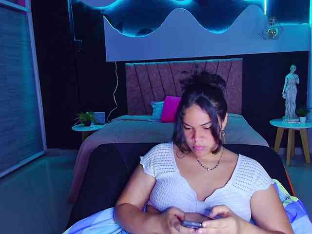 scarlett--joness webcam