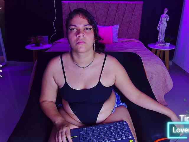 scarlett--joness webcam