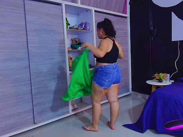 scarlett--joness webcam