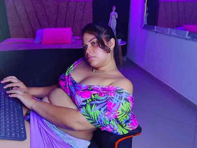 scarlett--joness webcam