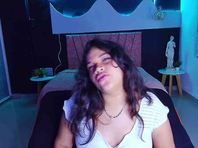 scarlett--joness webcam