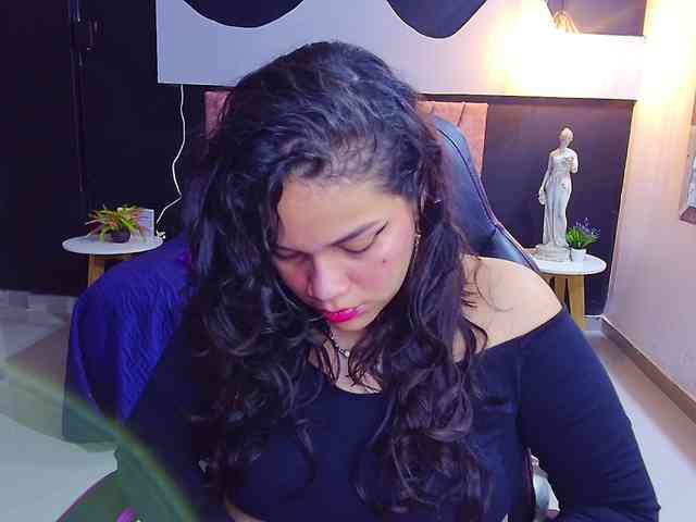 scarlett--joness webcam