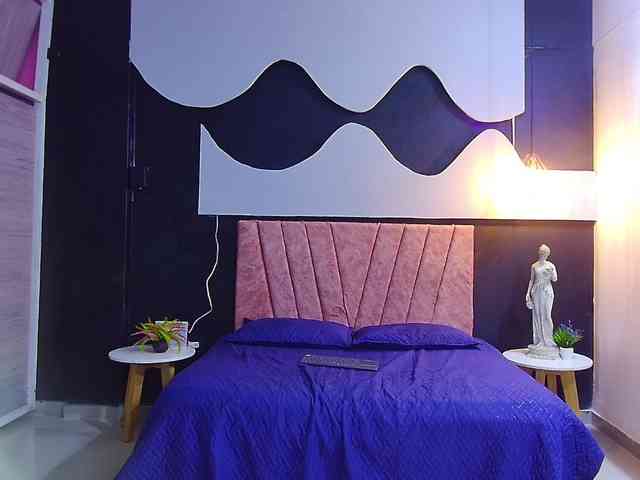 scarlett--joness webcam