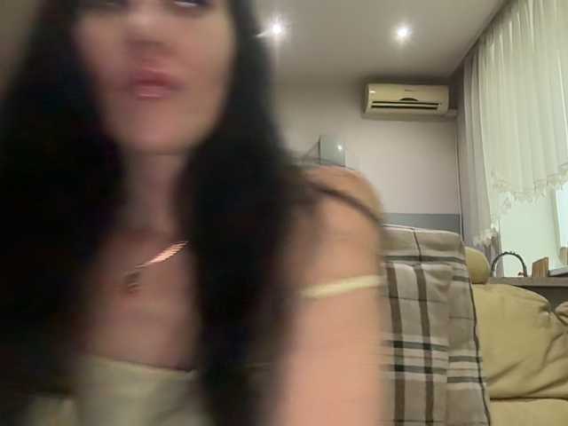 KorolevaQween000 live webcam show
