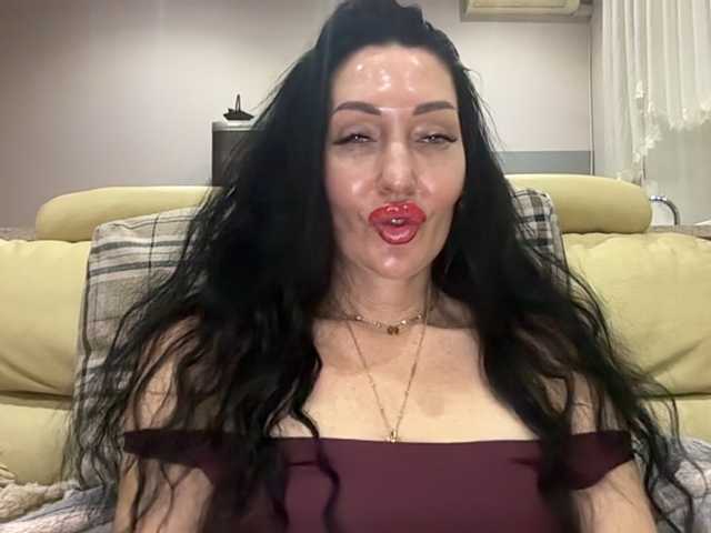KorolevaQween000