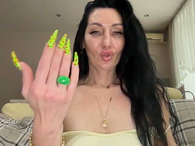 korolevaqween000 live sex