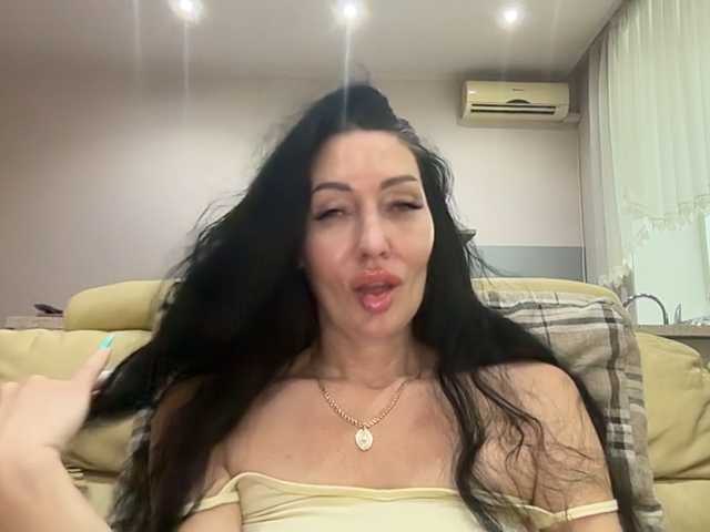 KorolevaQween000 live webcam show