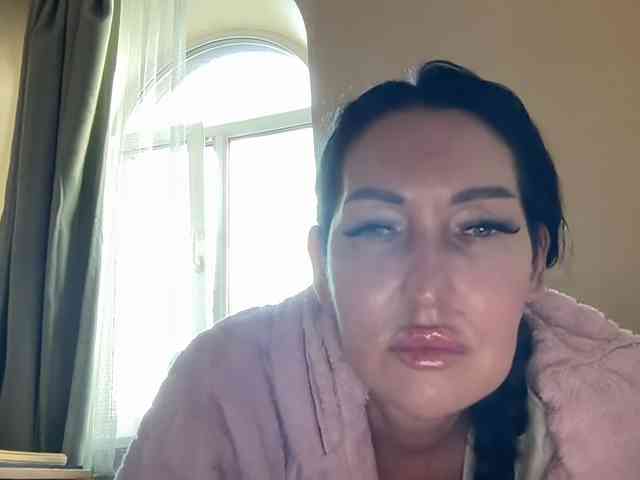 KorolevaQween000 webcam