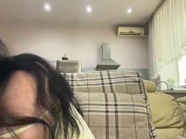 KorolevaQween000 Live Webcam on BongaCams
