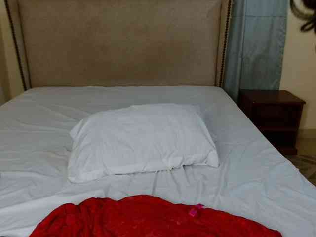 Blackstrawberry webcam