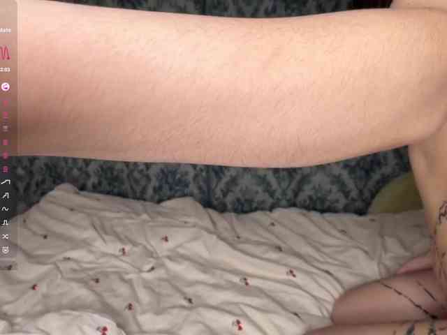GennyVowels webcam