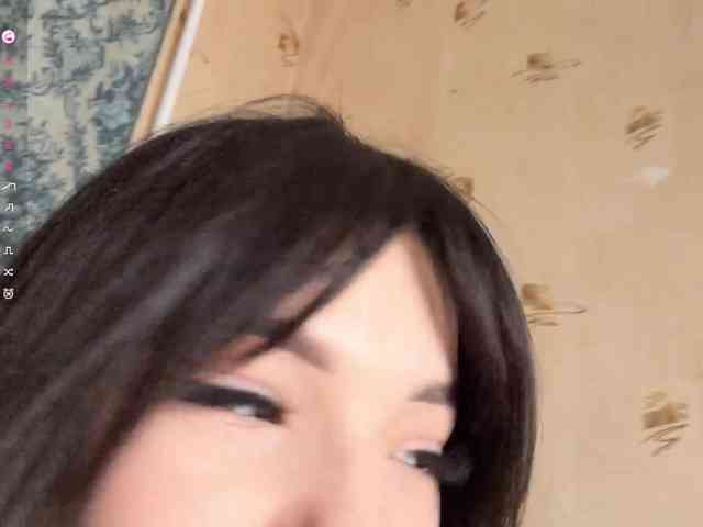 GennyVowels webcam
