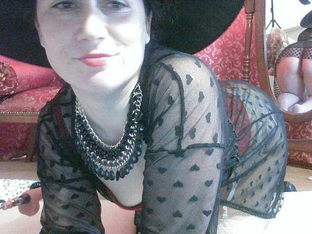 ConsciousKitti's BongaCams show and profile