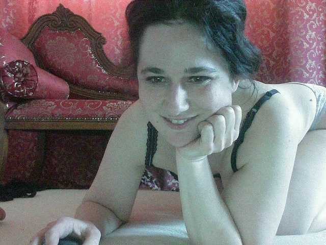 ConsciousKitti's BongaCams show and profile