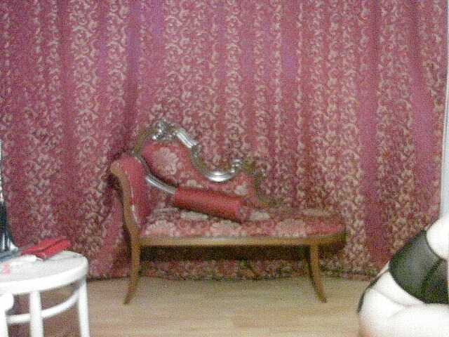 ConsciousKitti Live Cam su BongaCams
