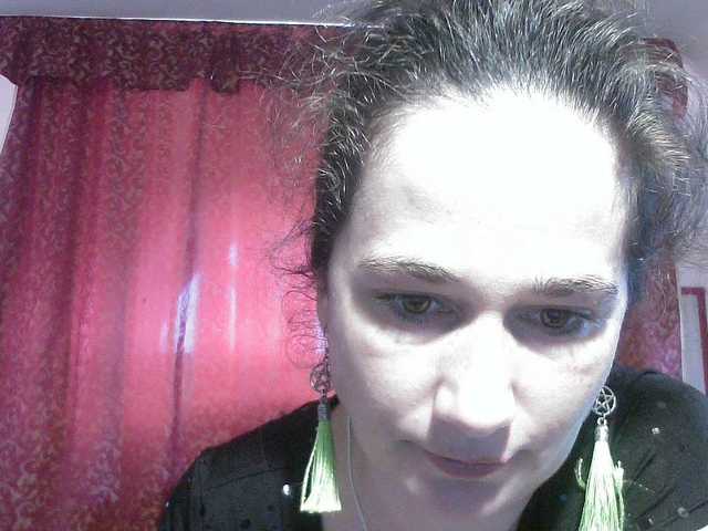 AmanelWhite webcam